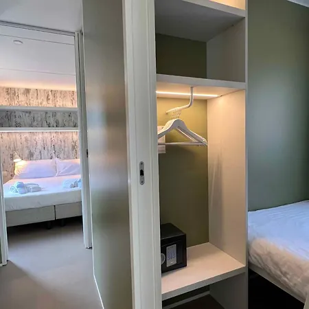 ホリデーパーク Mobilehome In - Gardasee 45718 ラツィーゼ